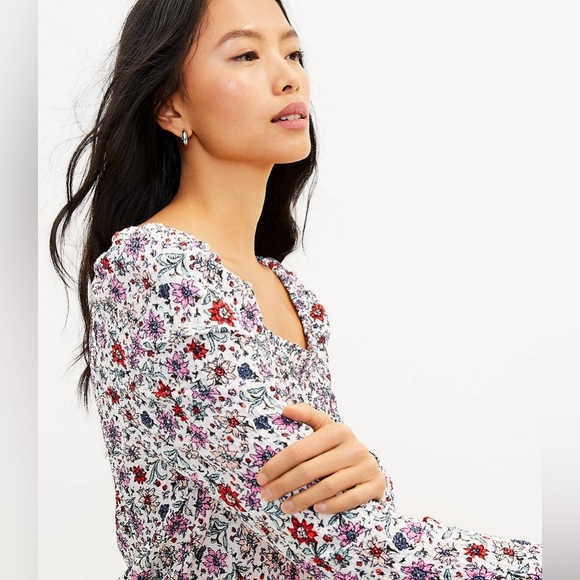 LOFT Bloom Smocked Square Neck Top Long Sleeves Size Small NWTs - Picture 2 of 5